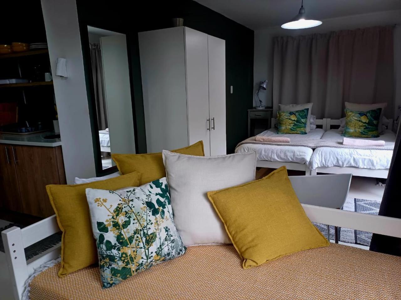 Anna'S Place Jeffreys Bay Zimmer foto